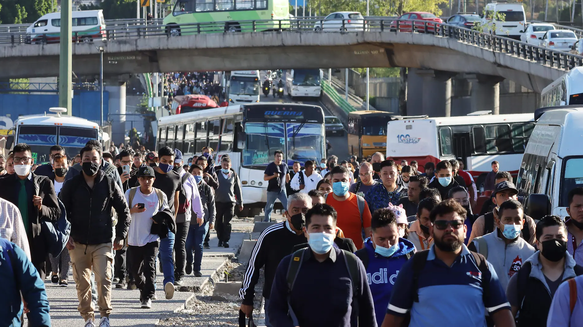 Bloqueo por Transportistas FAT en Indios Verdes _ LOVERA-052